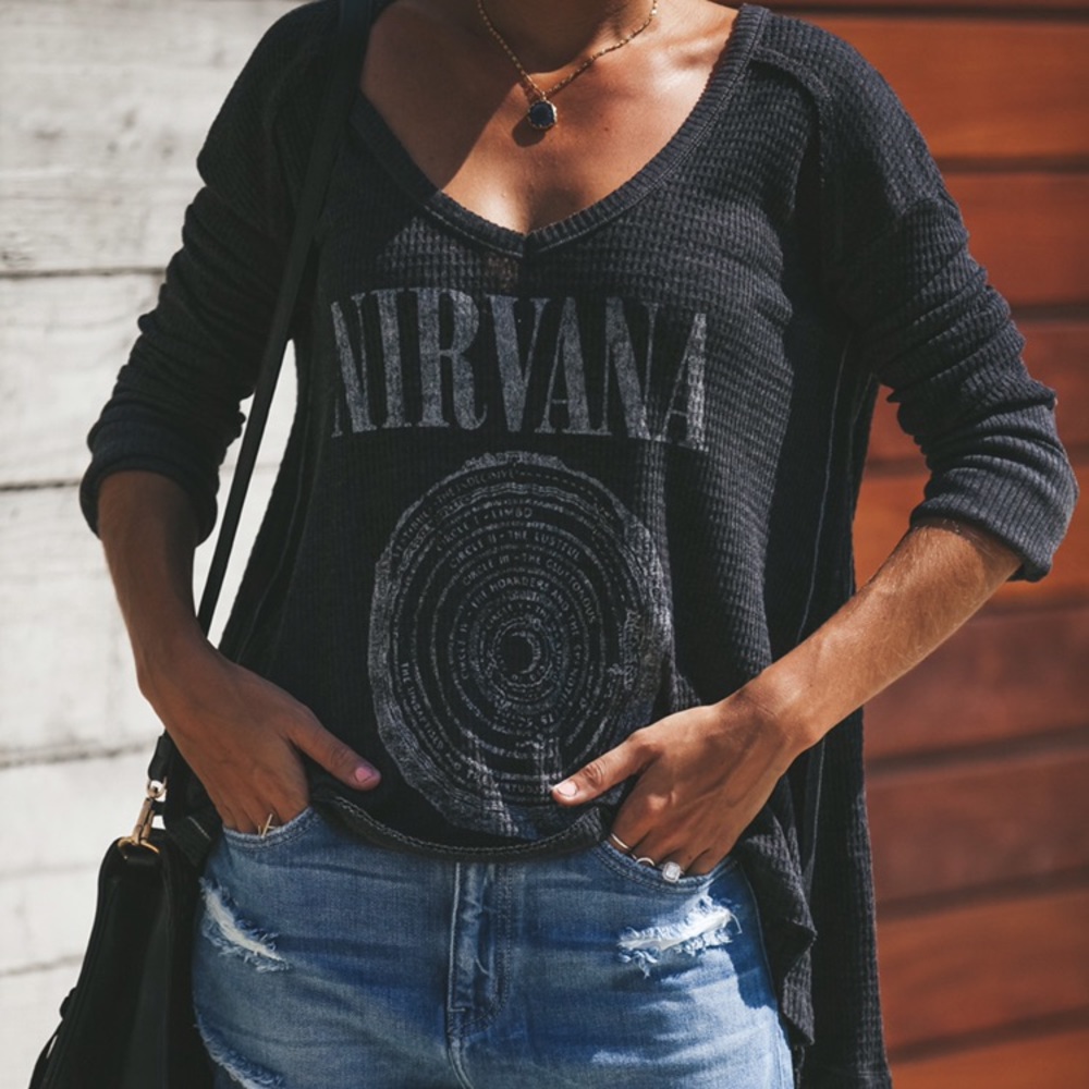 Nirvana Thermal Top